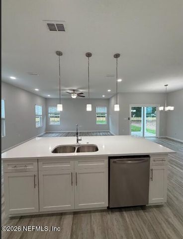 8642 CRYSTALLINE Lane, Jacksonville, FL 32221