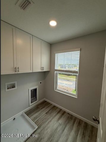 8642 CRYSTALLINE Lane, Jacksonville, FL 32221