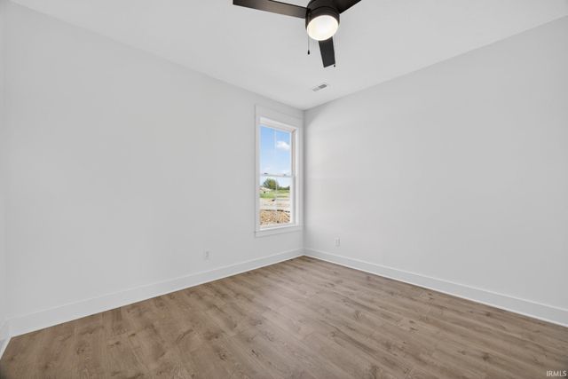 7654 W Julia Drive, Ellettsville, IN 47429