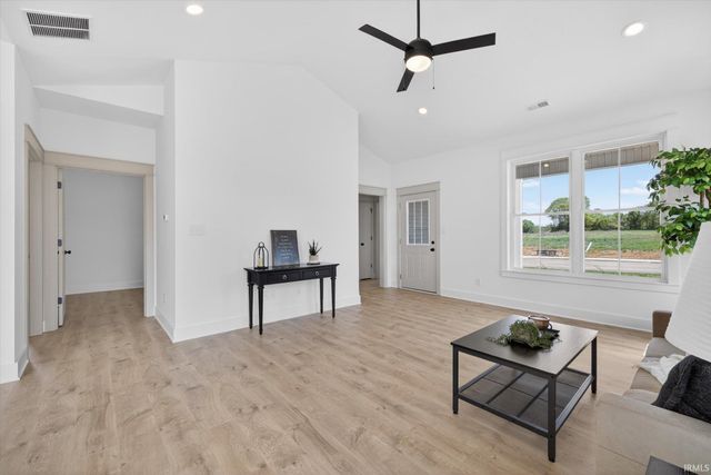 7654 W Julia Drive, Ellettsville, IN 47429