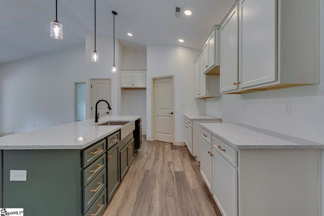 399 Bowers Road, Travelers Rest, SC 29690