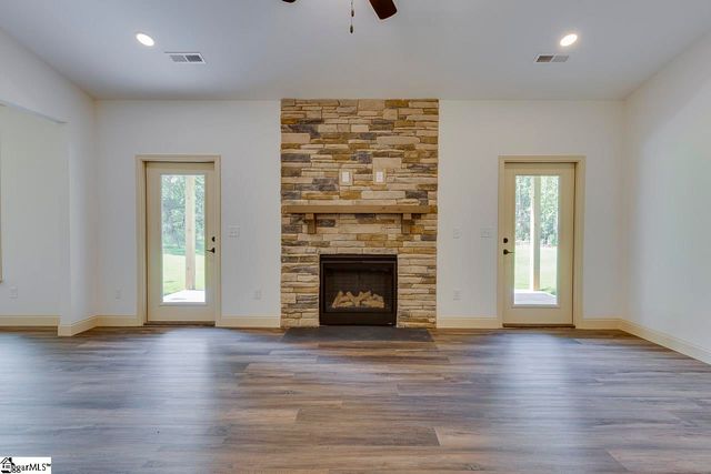 399 Bowers Road, Travelers Rest, SC 29690