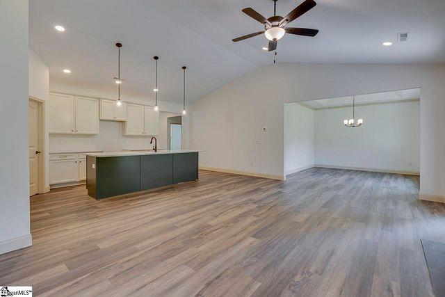 399 Bowers Road, Travelers Rest, SC 29690