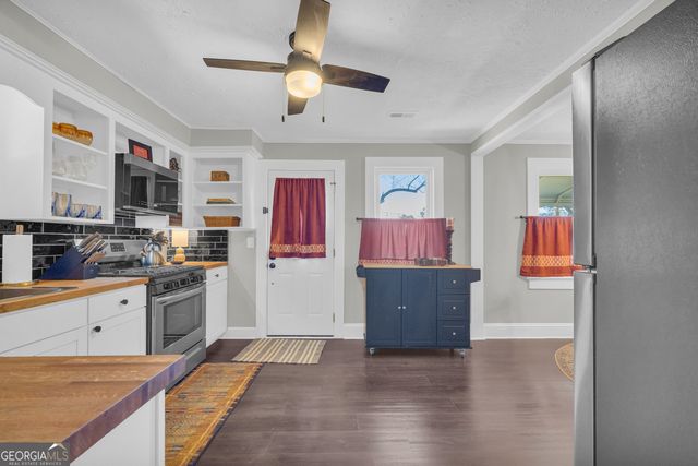 67 Fairview Avenue, Hartwell, GA 30643