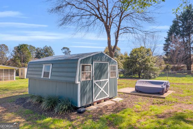 67 Fairview Avenue, Hartwell, GA 30643