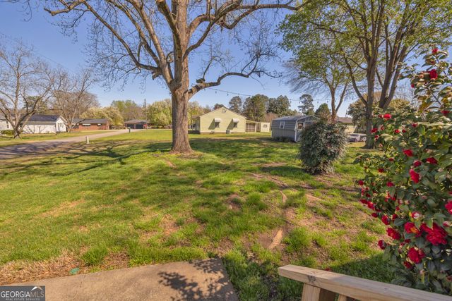 67 Fairview Avenue, Hartwell, GA 30643