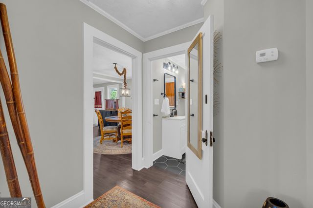 67 Fairview Avenue, Hartwell, GA 30643