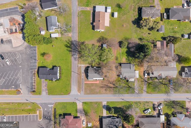 67 Fairview Avenue, Hartwell, GA 30643