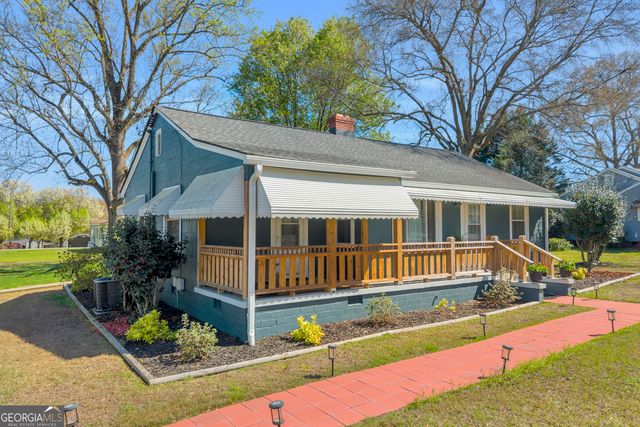 67 Fairview Avenue, Hartwell, GA 30643