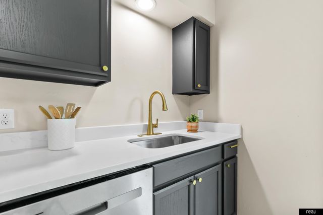 12901 S 29 Street, Bellevue, NE 68123