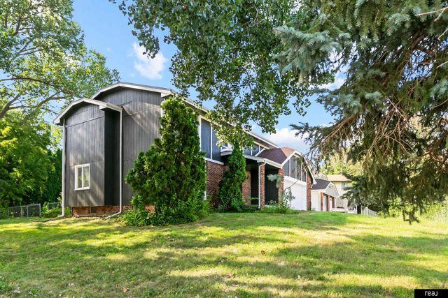12901 S 29 Street, Bellevue, NE 68123