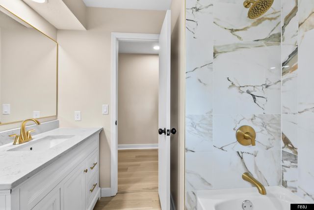12901 S 29 Street, Bellevue, NE 68123