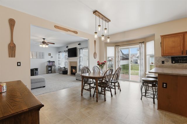 31811 Day Lily Drive, Rockwood, MI 48173