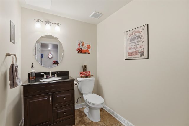 31811 Day Lily Drive, Rockwood, MI 48173