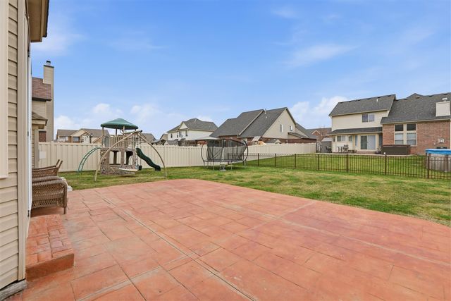 31811 Day Lily Drive, Rockwood, MI 48173