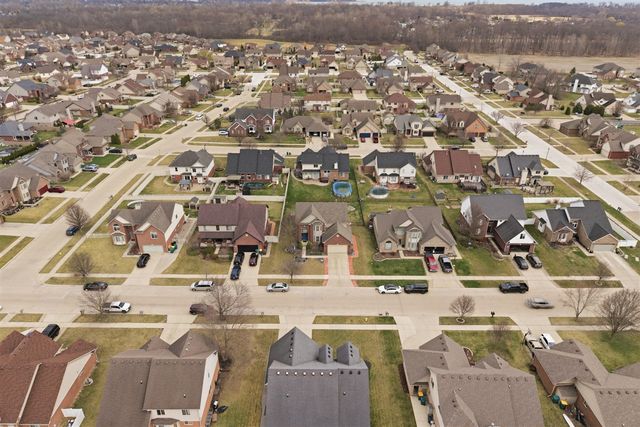 31811 Day Lily Drive, Rockwood, MI 48173