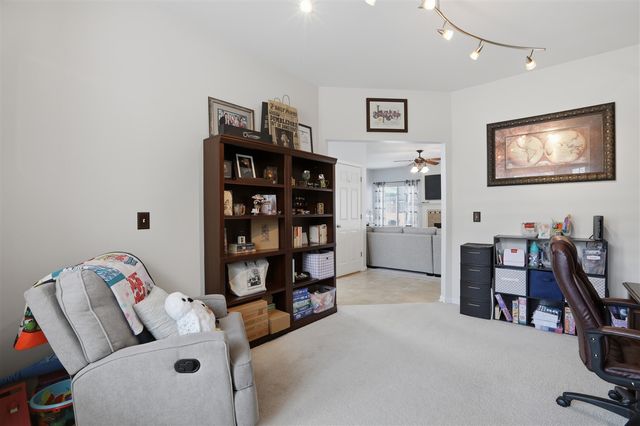 31811 Day Lily Drive, Rockwood, MI 48173