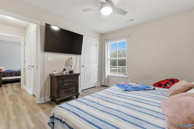 265 Valleyside Drive, Huntsville, AL 35810