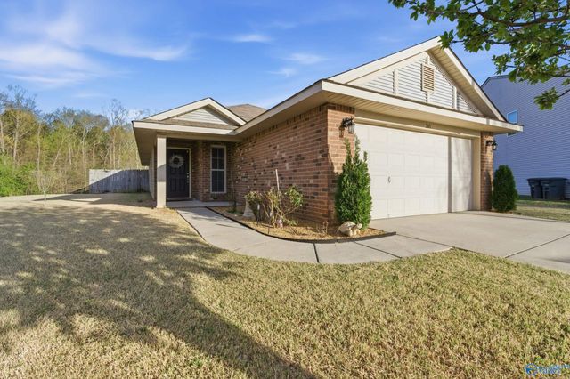 265 Valleyside Drive, Huntsville, AL 35810