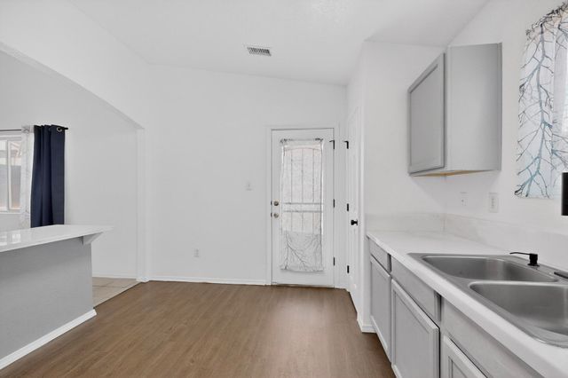 9405 Jetty Court NW, Albuquerque, NM 87121