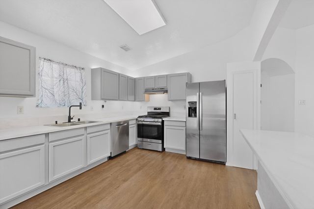 9405 Jetty Court NW, Albuquerque, NM 87121