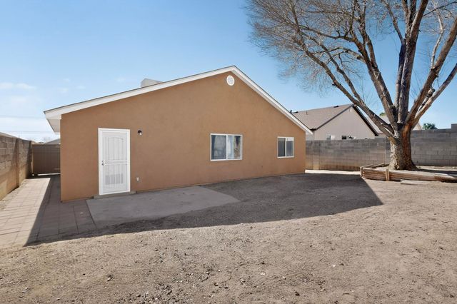 9405 Jetty Court NW, Albuquerque, NM 87121