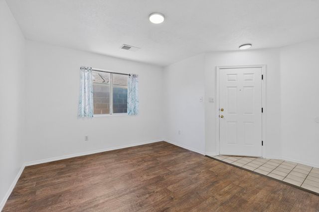 9405 Jetty Court NW, Albuquerque, NM 87121