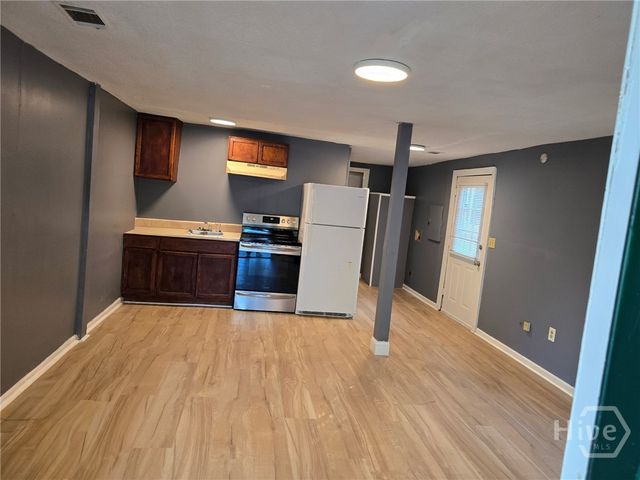 643 W 41st Street, Savannah, GA 31401