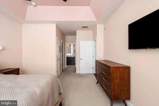 43 KLINE RD, Hillsborough, NJ 08844