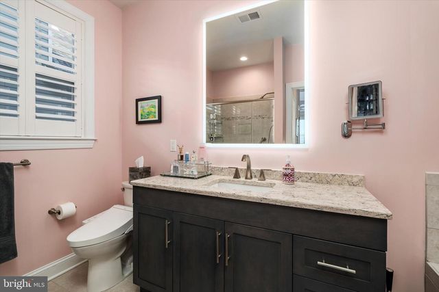 43 KLINE RD, Hillsborough, NJ 08844