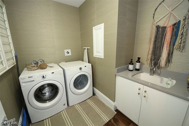 1035 3rd AVE S 411, Naples, FL 34102