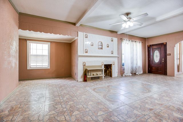 925 Childress Street, San Angelo, TX 76901