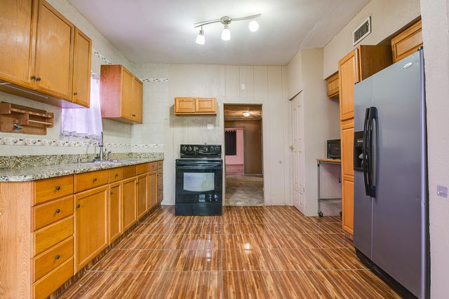 925 Childress Street, San Angelo, TX 76901