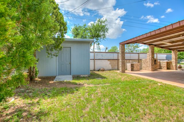 925 Childress Street, San Angelo, TX 76901