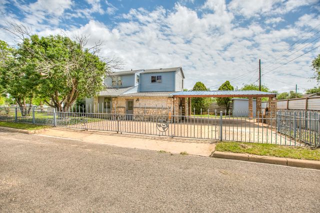 925 Childress Street, San Angelo, TX 76901