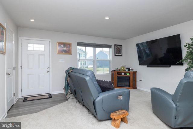 153 LIMESTONE DR, Dover, DE 19904