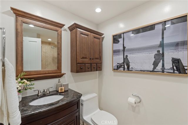 10933 Wellworth Avenue 10, Los Angeles, CA 90024