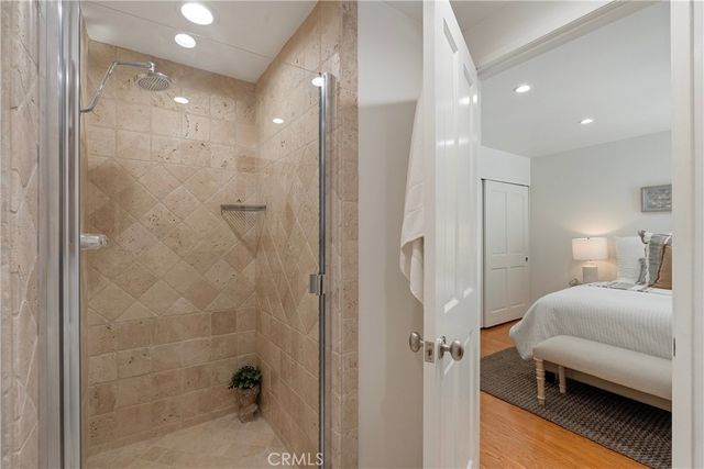 10933 Wellworth Avenue 10, Los Angeles, CA 90024