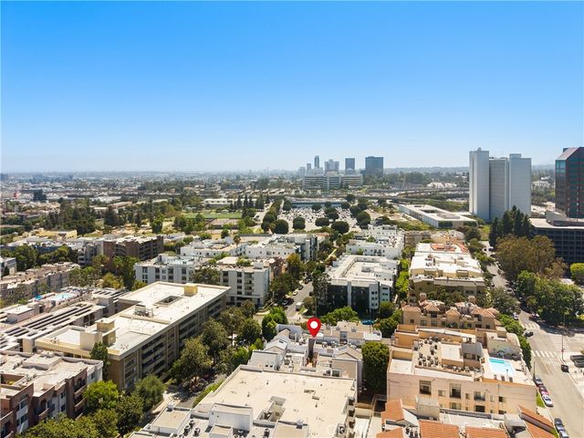 10933 Wellworth Avenue 10, Los Angeles, CA 90024
