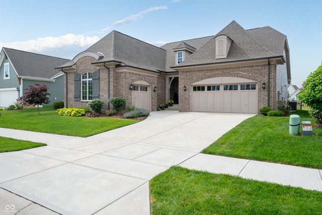 15606 Woodford Drive, Westfield, IN 46074