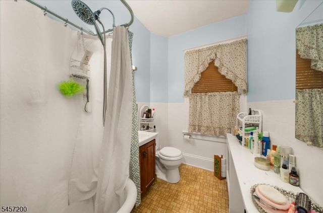 414 Mansfield St, Belvidere Twp., NJ 07823