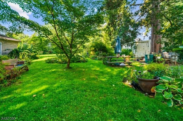 414 Mansfield St, Belvidere Twp., NJ 07823