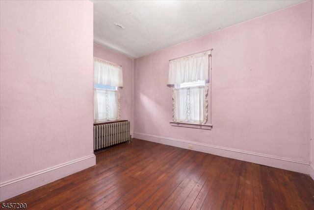 414 Mansfield St, Belvidere Twp., NJ 07823
