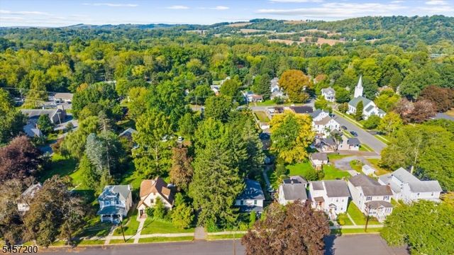 414 Mansfield St, Belvidere Twp., NJ 07823