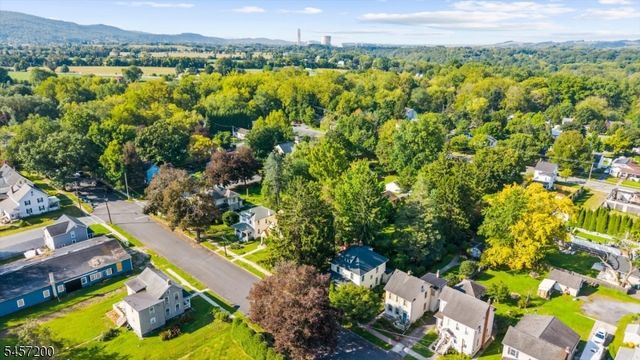 414 Mansfield St, Belvidere Twp., NJ 07823