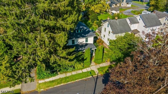 414 Mansfield St, Belvidere Twp., NJ 07823
