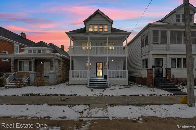 2438 Burnside Street, Detroit, MI 48212