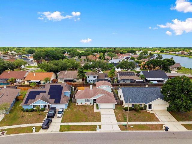 1925 REDBRIDGE DRIVE, Brandon, FL 33511