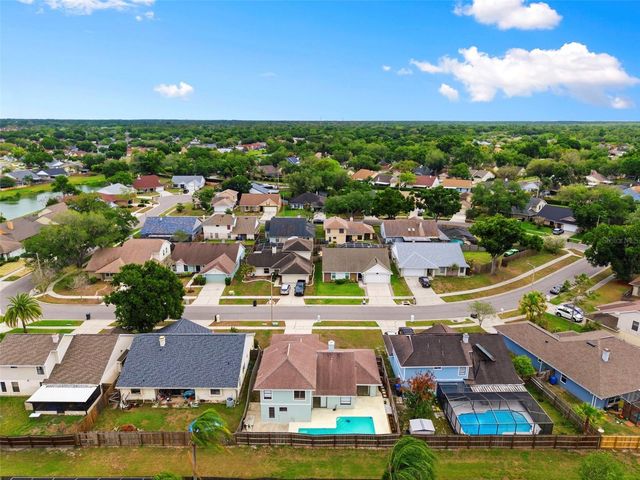 1925 REDBRIDGE DRIVE, Brandon, FL 33511