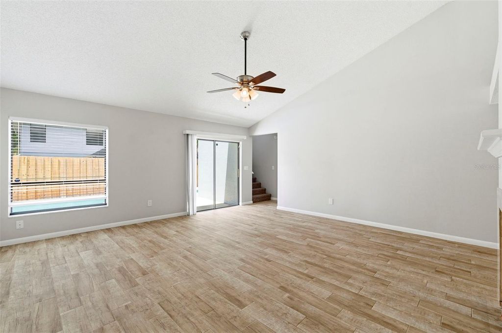 Image 20 of property listing at 1925 REDBRIDGE DRIVE, Brandon, FL 33511